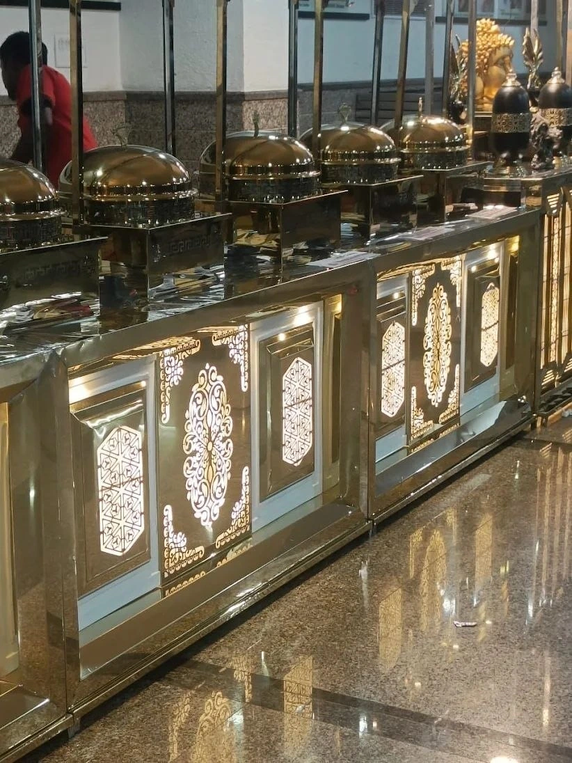 A decorative buffet counter